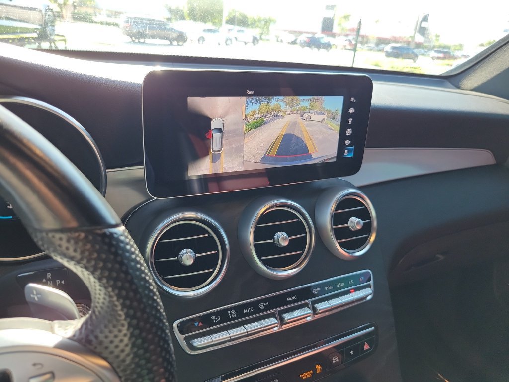 Used 2022 Mercedes-Benz GLC 300 image 36
