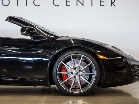 Used 2013 McLaren MP4-12C Spider RWD image 18