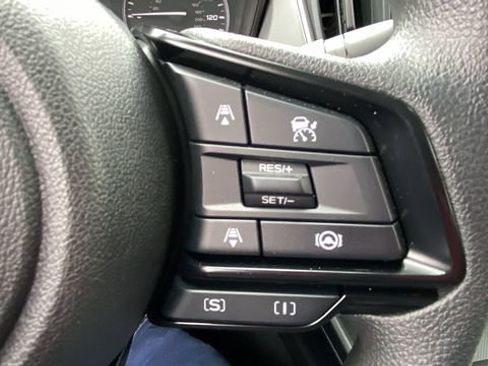 Certified 2025 Subaru Crosstrek 2.0i Premium image 25