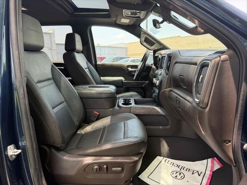Used 2021 GMC Sierra 1500 Denali w/ Denali Ultimate Package AWD/4WD image 14