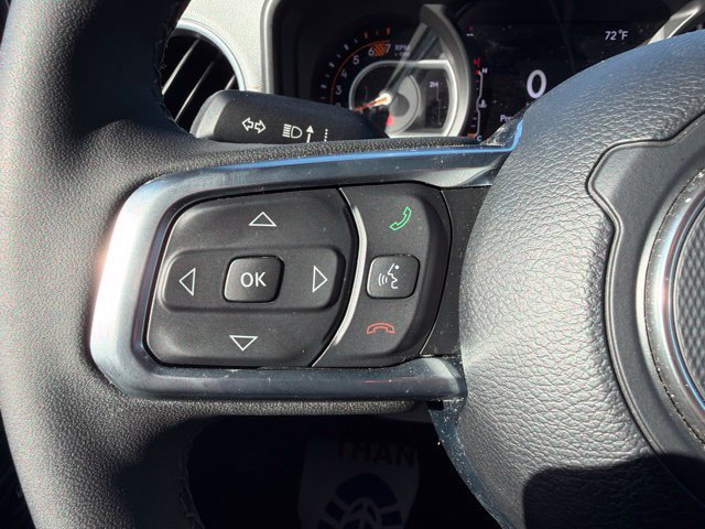 Used 2026 Jeep Wrangler Unlimited Sahara AWD/4WD image 19