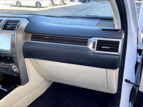 Used 2021 Lexus GX 460 Premium image 19