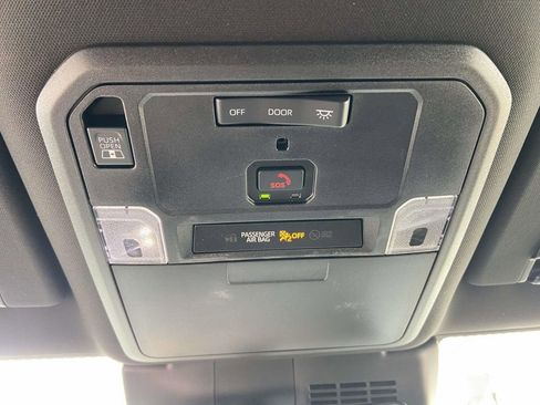 Used 2025 Toyota Tacoma SR5 w/ SR5 Upgrade Package image 22