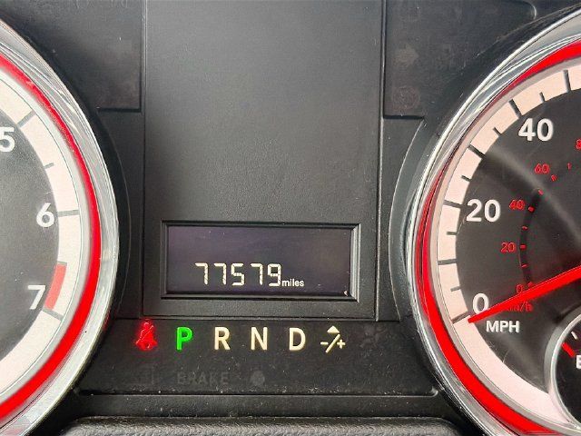 Used 2017 Dodge Grand Caravan SE FWD image 16
