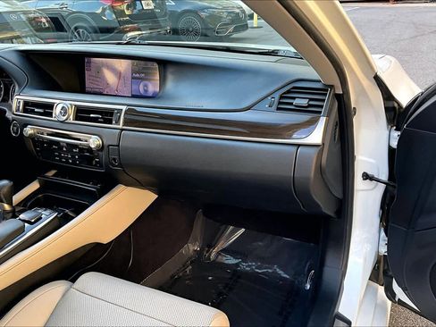 Used 2013 Lexus GS 350 w/ Luxury Pkg RWD image 17