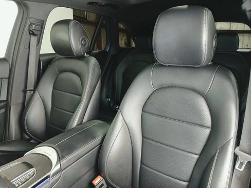 Certified 2020 Mercedes-Benz GLC 300 4MATIC image 11