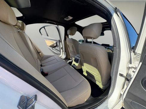 Used 2018 BMW 330i xDrive Sedan image 21