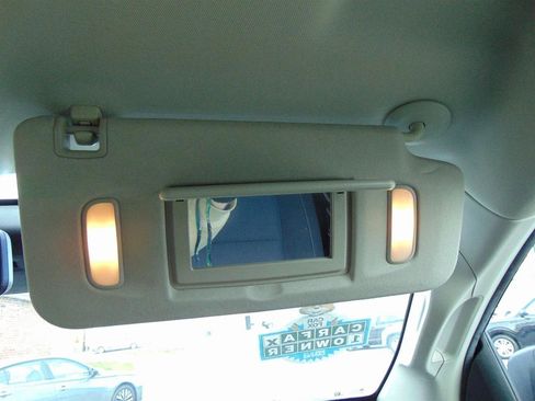 Used 2022 Chevrolet Colorado LT w/ Fleet Safety Package image 14