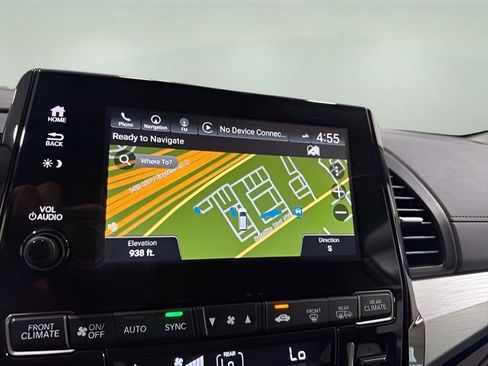 Used 2023 Honda Odyssey Touring image 14