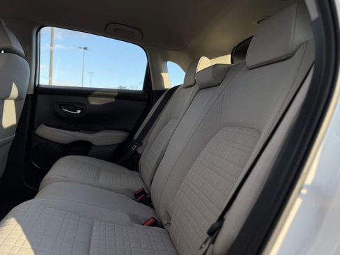 Certified 2023 Honda HR-V LX image 13