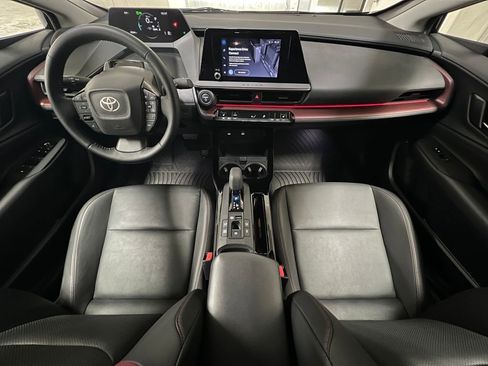 Used 2024 Toyota Prius Prime image 25