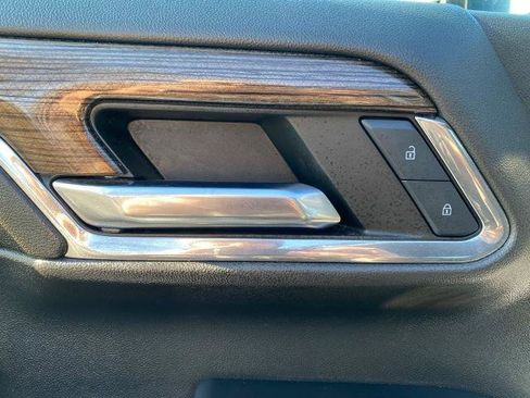 Used 2024 Chevrolet Silverado 2500 LT image 14