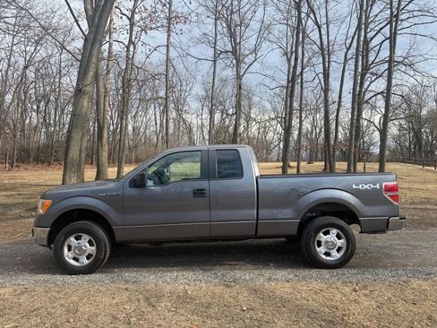 Used 2011 Ford F150 XLT image 13