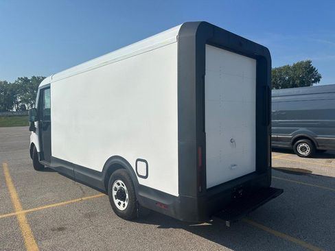 Used 2024 Chevrolet Brightdrop 600 w/ Commercial Equipment Package AWD/4WD image 3