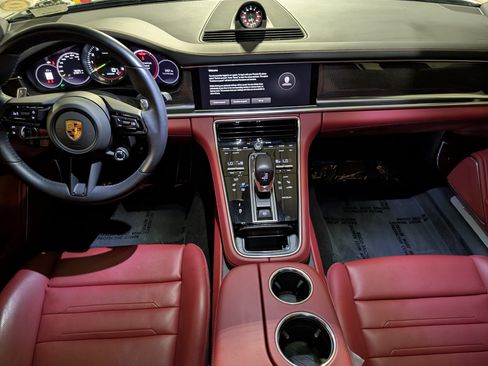 Certified 2023 Porsche Panamera 4S AWD/4WD image 7
