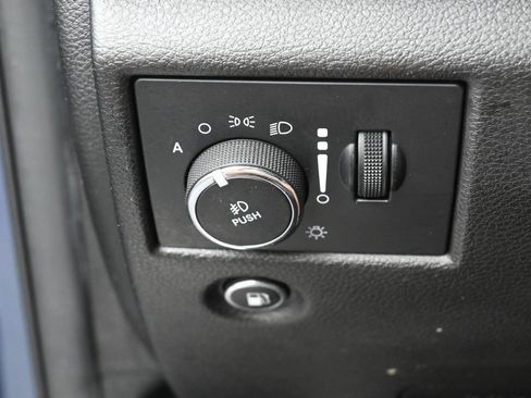 Used 2020 Jeep Grand Cherokee High Altitude AWD/4WD image 16