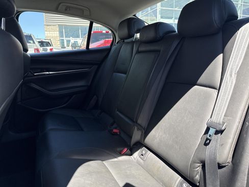 Used 2019 MAZDA MAZDA3 Sedan w/ Select Package FWD image 26