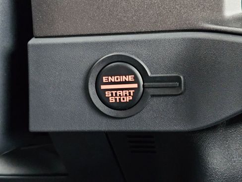 New 2025 Ford Bronco Raptor AWD/4WD image 31