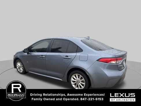 Used 2023 Toyota Corolla LE FWD image 4