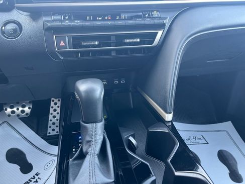 Used 2025 Toyota Camry XSE image 18