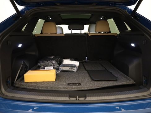 New 2026 Volkswagen Atlas Cross Sport SE image 36