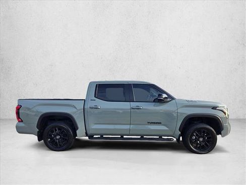 Used 2025 Toyota Tundra Limited AWD/4WD image 4