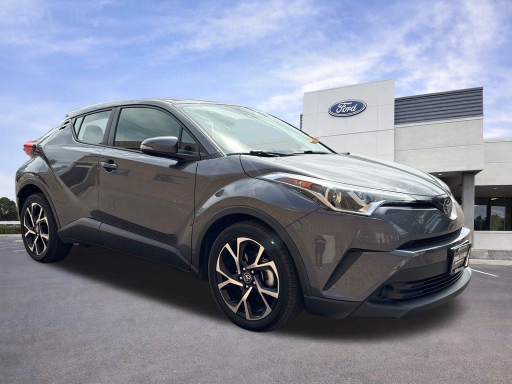 Used 2019 Toyota C-HR XLE FWD 360° Tour