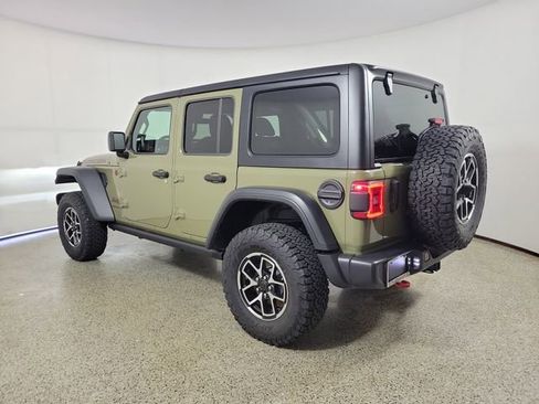 Used 2026 Jeep Wrangler Unlimited Rubicon AWD/4WD image 7