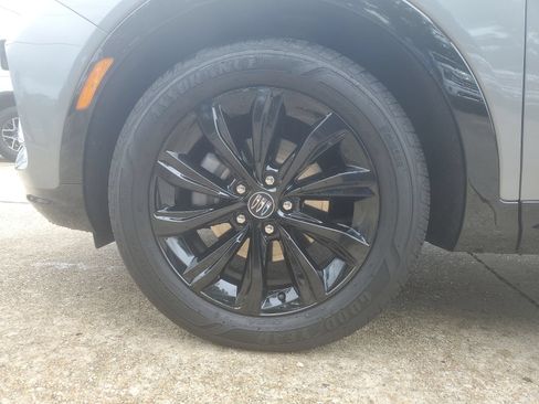 Certified 2025 Buick Envista Sport Touring w/ Convenience I Package FWD image 7