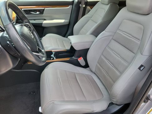 Used 2022 Honda CR-V Touring image 12