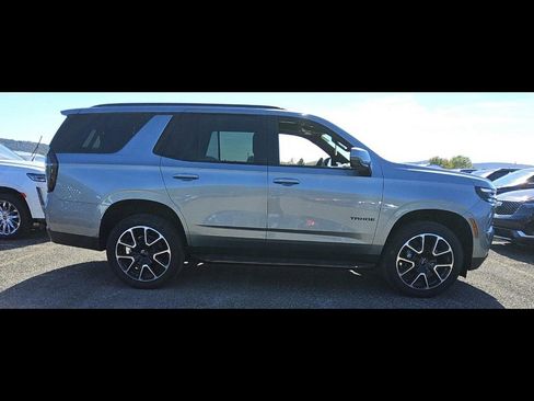 Used 2025 Chevrolet Tahoe RST w/ RST Capability Package image 5