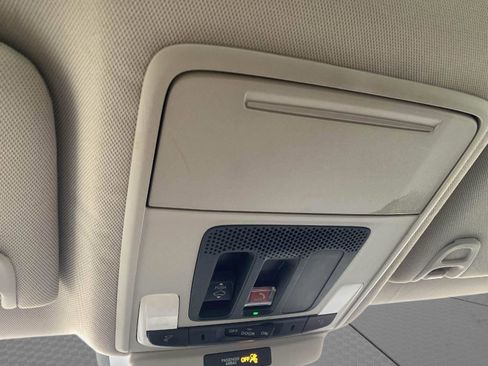 Used 2023 Honda Accord EX image 30