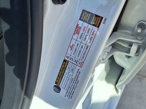 Used 2025 Nissan Altima 2.5 SV image 30