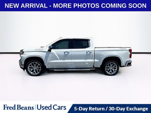Used 2019 Chevrolet Silverado 1500 LTZ w/ Technology Package AWD/4WD image 4