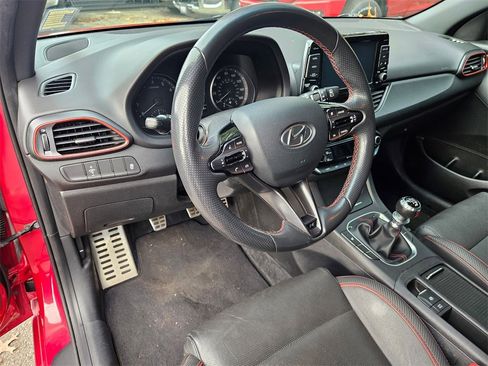 Used 2019 Hyundai Elantra GT N Line image 13