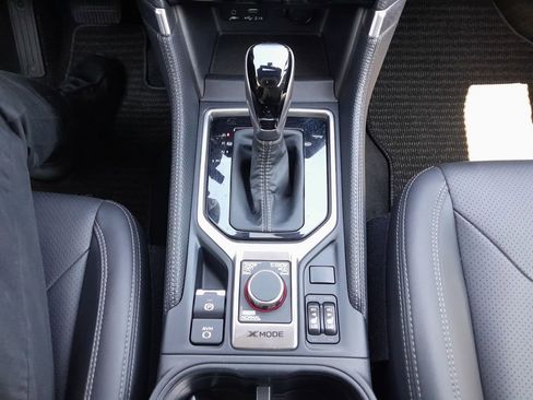 Used 2023 Subaru Forester Touring AWD/4WD image 28