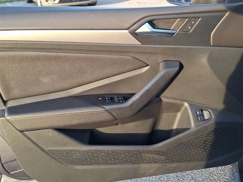 Used 2024 Volkswagen Jetta S image 14