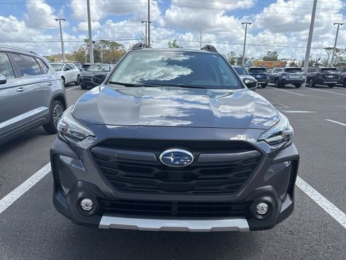 Used 2025 Subaru Outback Limited w/ Popular Package #2 AWD/4WD image 2