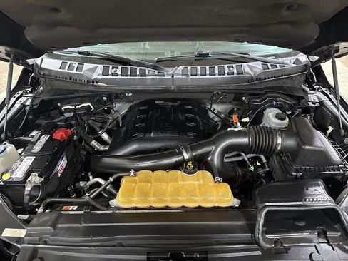 Used 2015 Ford F150 Lariat image 26