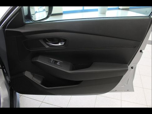 Used 2025 Honda Accord LX image 25