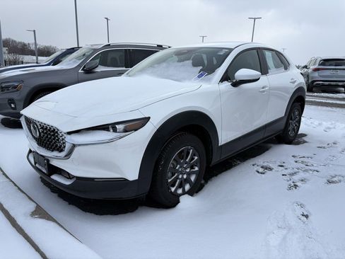 Used 2024 MAZDA CX-30 AWD 2.5 S image 3