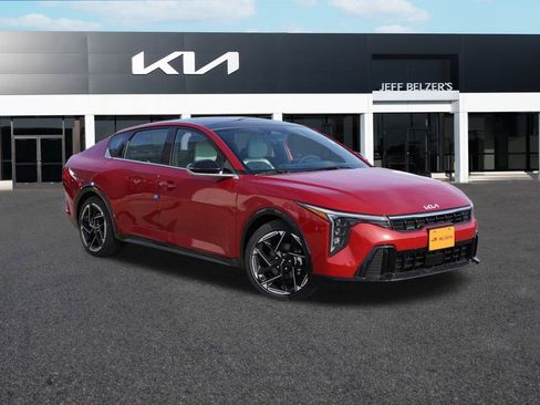 New 2025 Kia K4 GT-Line image 1