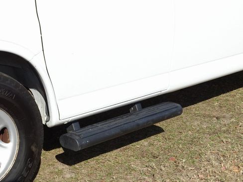 Used 2018 Chevrolet Express 3500 LT w/ LT Preferred Equipment Group image 27