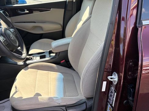 Used 2017 Kia Sorento FWD image 20