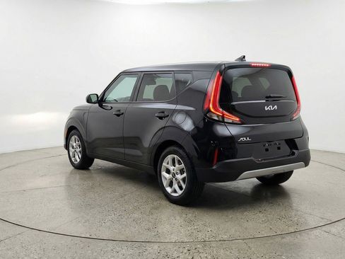 Used 2025 Kia Soul LX w/ LX Technology Package image 6