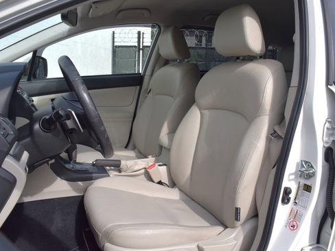 Used 2014 Subaru Crosstrek 2.0i Limited w/ Popular Package #2 image 10