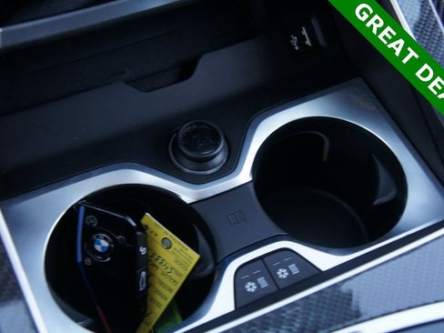 Used 2024 BMW X7 M60i w/ Executive Package image 27