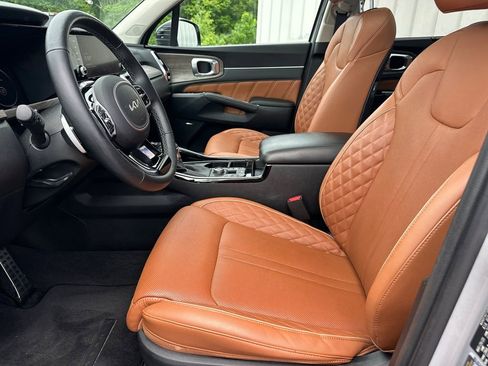 Used 2023 Kia Sorento SX Prestige AWD/4WD image 10