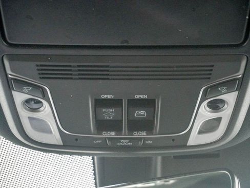 Certified 2024 Honda Ridgeline TrailSport image 27