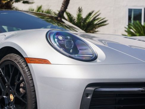 Used 2022 Porsche 911 Carrera 4S image 10